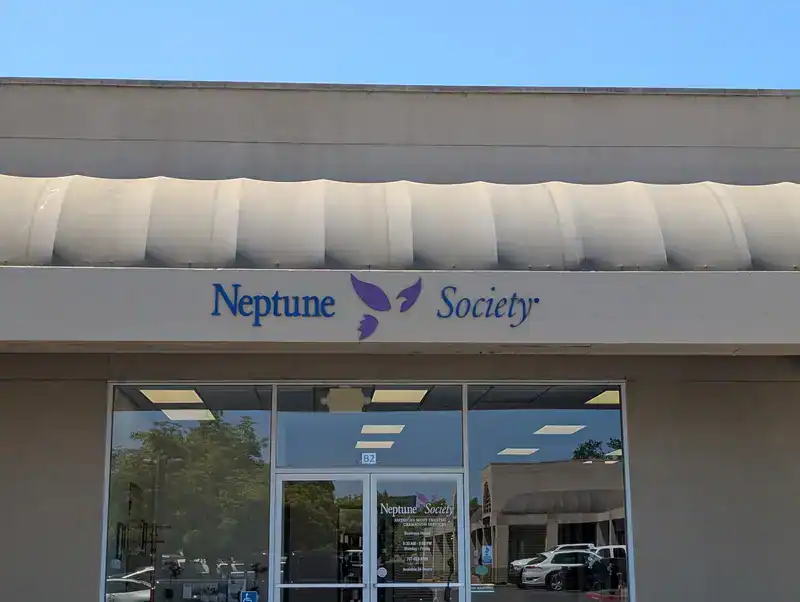 custom awning signs for your brand